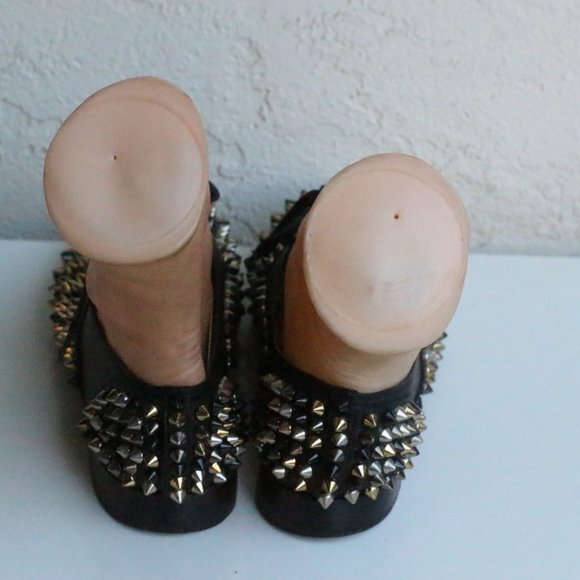 Christian Louboutin Fred Spike Flats - Picture 7 of 11